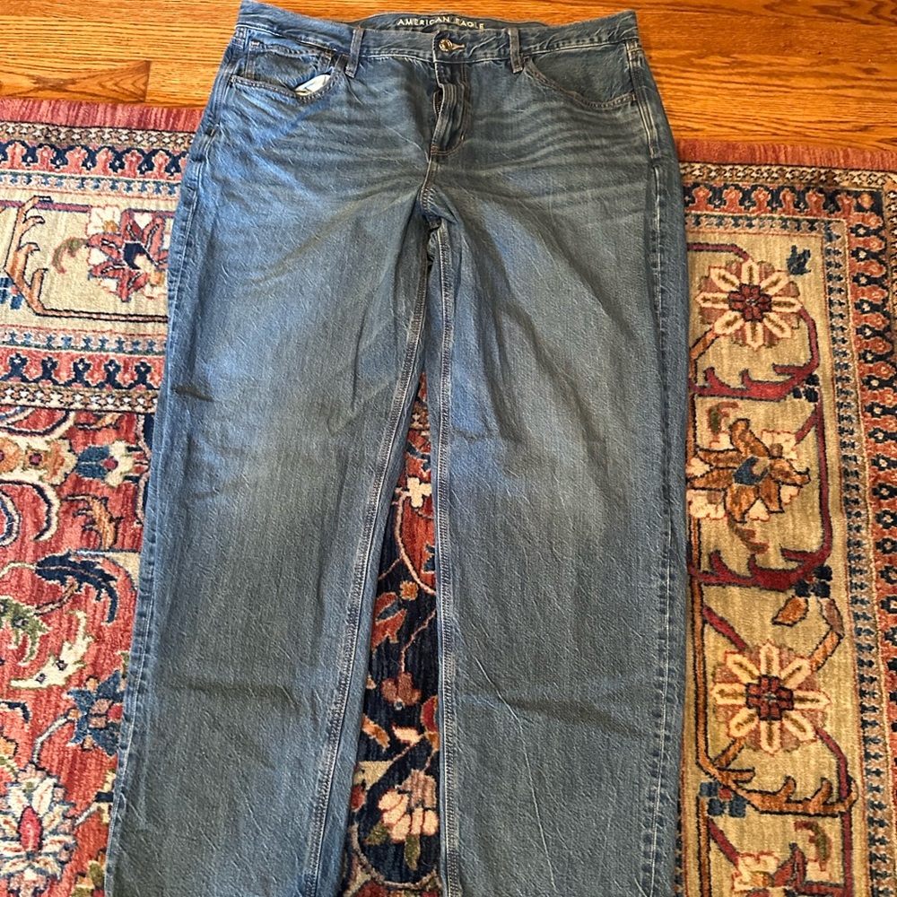 American Eagle Outfitters Women's Classic Blue Straight Leg Jeans